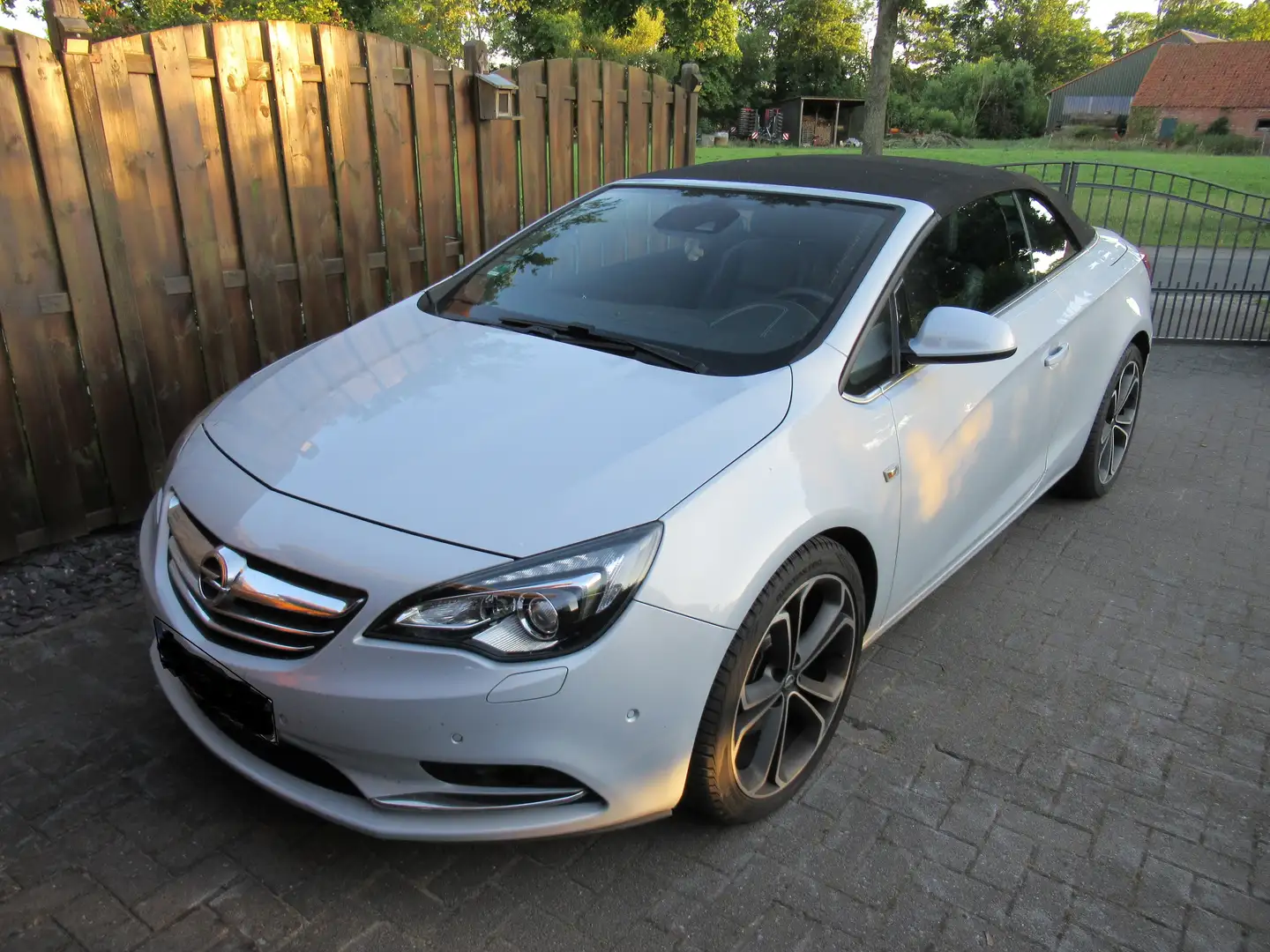 Opel Cascada Cascada 1.6 SIDI Turbo Automatik Innovation Grigio - 1