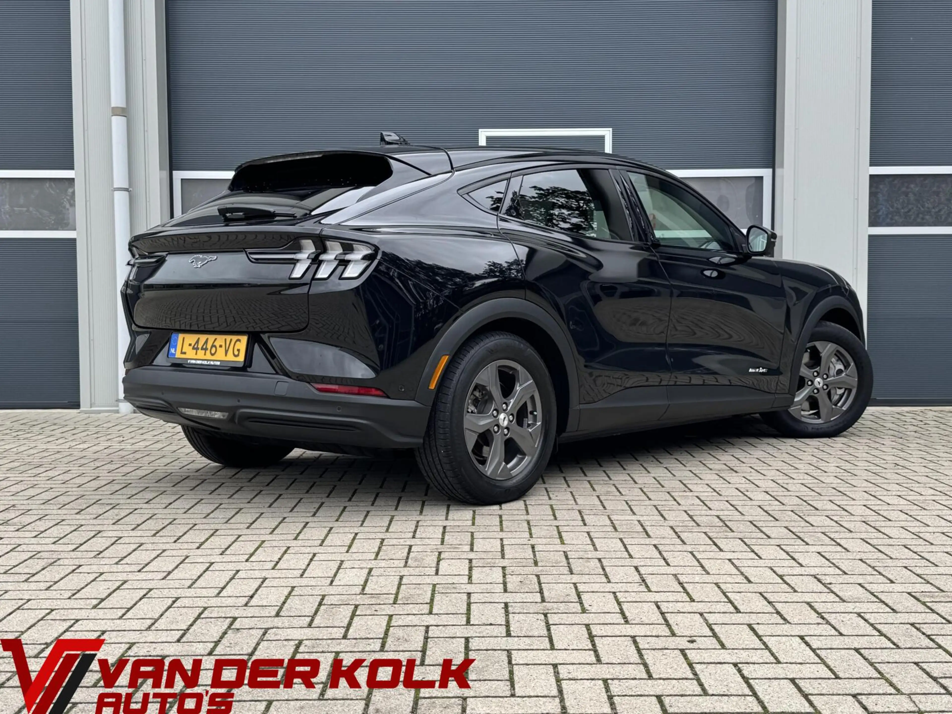 Ford Mustang Mach-E RWD 75 kWh 95% SOH| 360 Camera | Panorama | Leder — photo 2