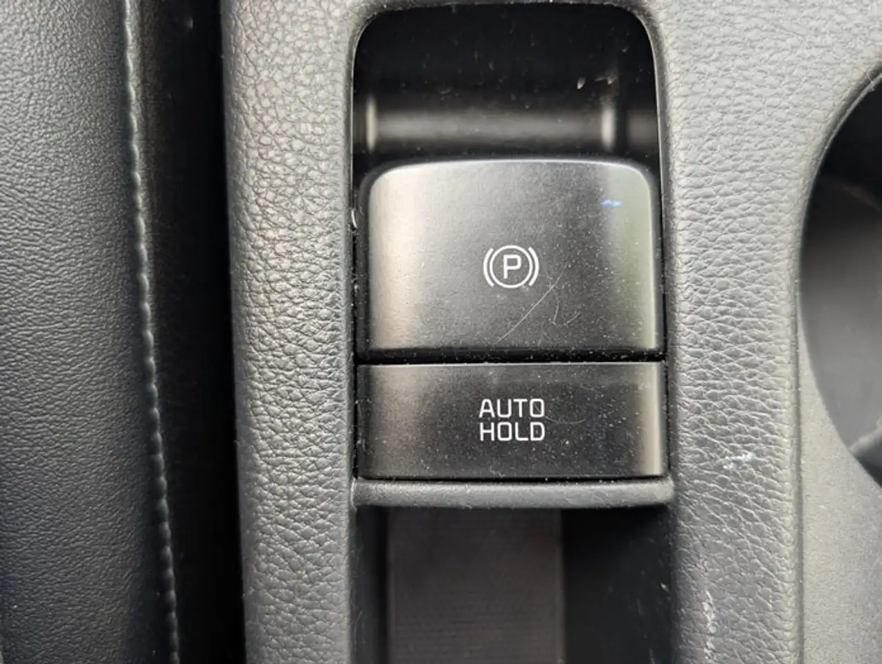 Kia Seltos photo Kia Seltos
