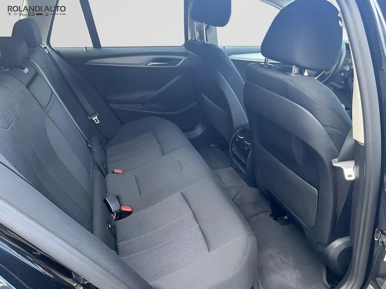 BMW 520 d Touring mhev 48V Business auto 15