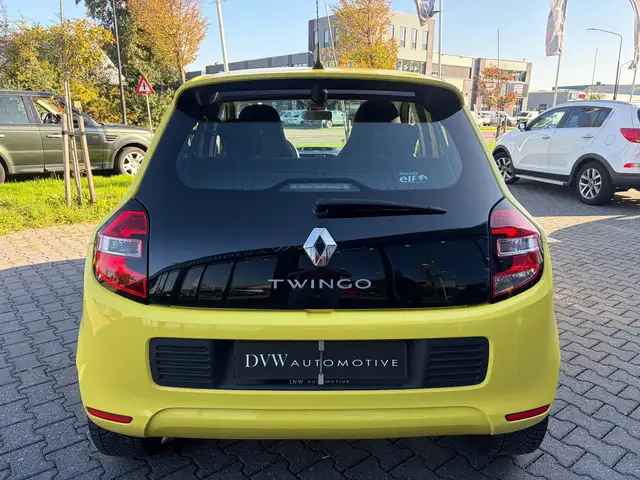 Renault Twingo view 3
