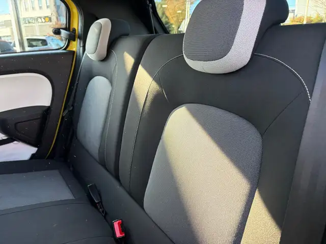 Renault Twingo view 15