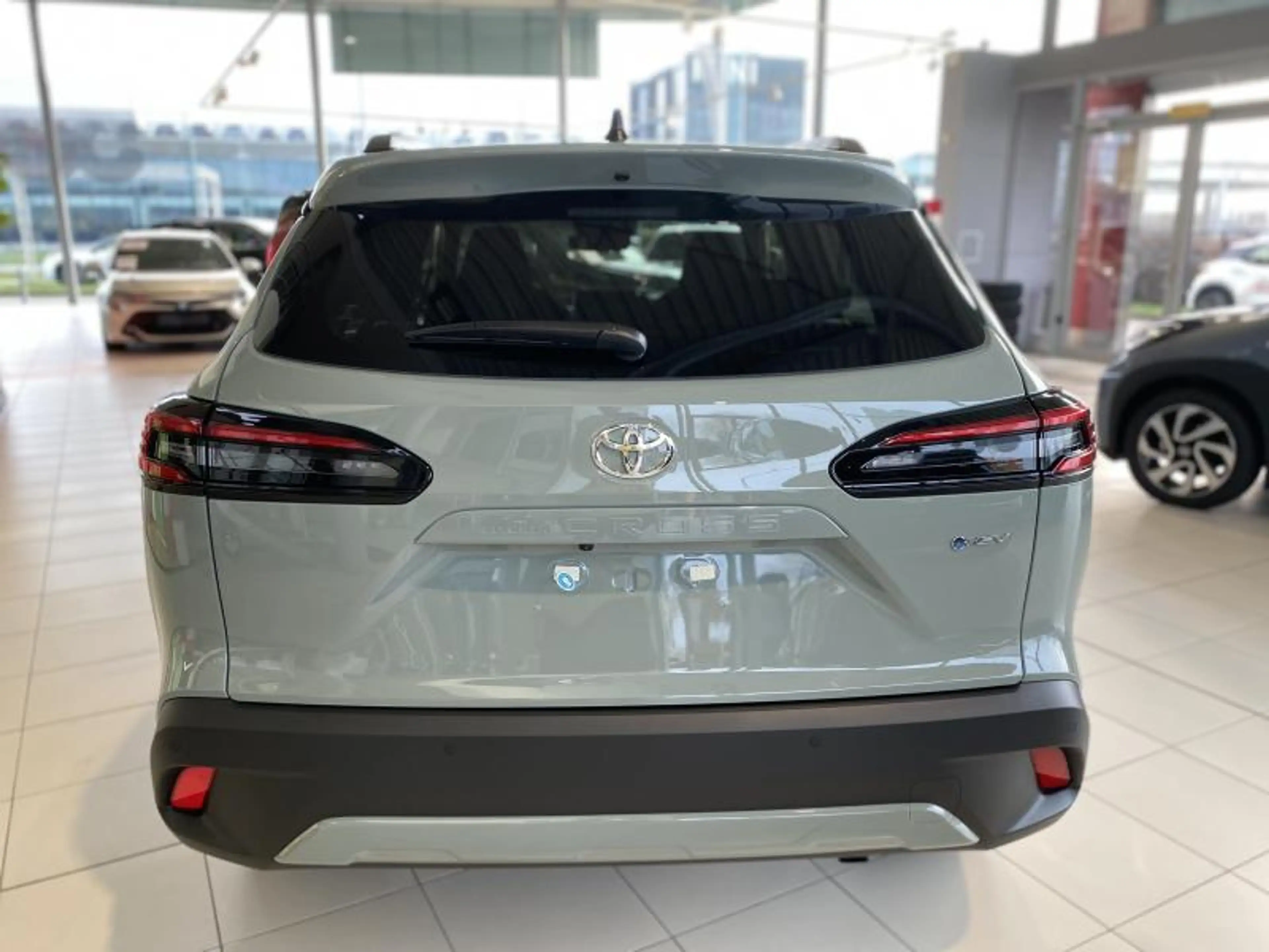 Toyota Corolla Cross Style — photo 7