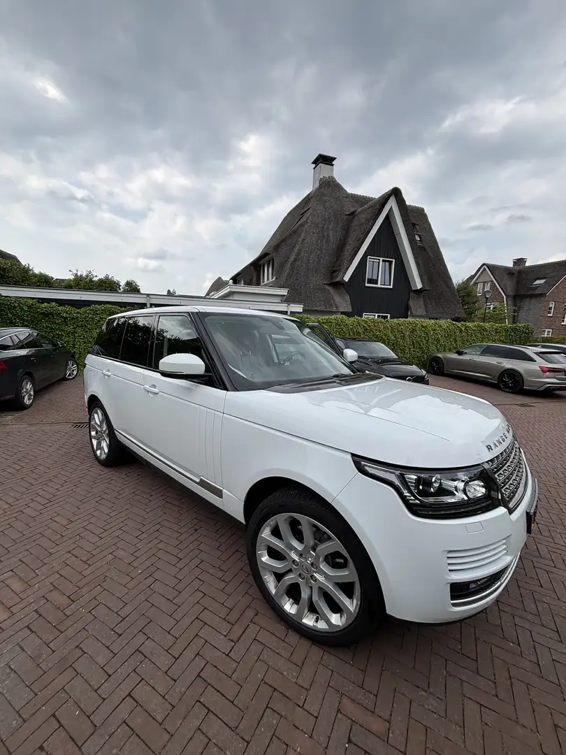 Land Rover Range Rover 3.0 TDV6 HSE Wit - 2