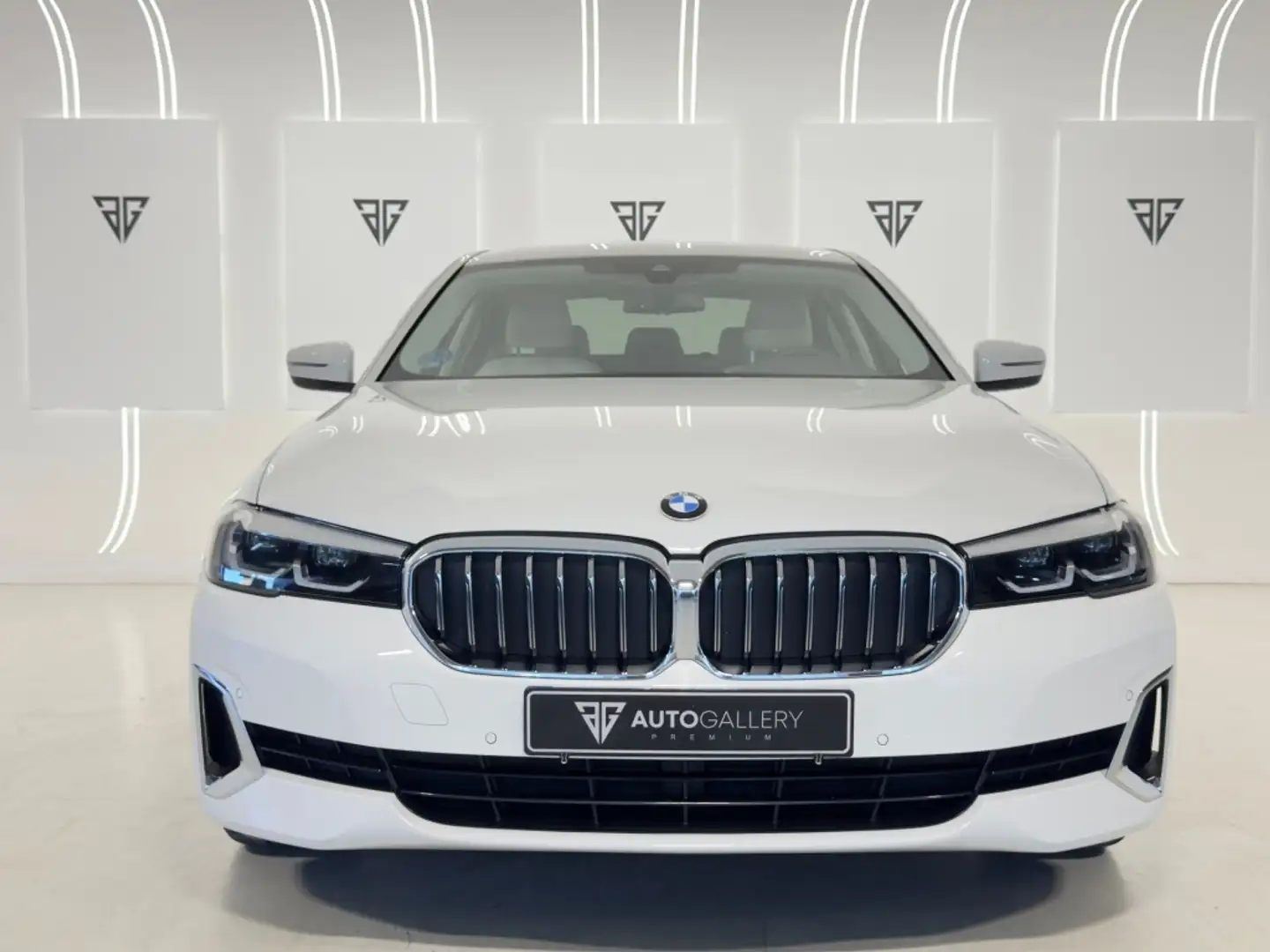 BMW 540 540dA xDrive Blanco - 2