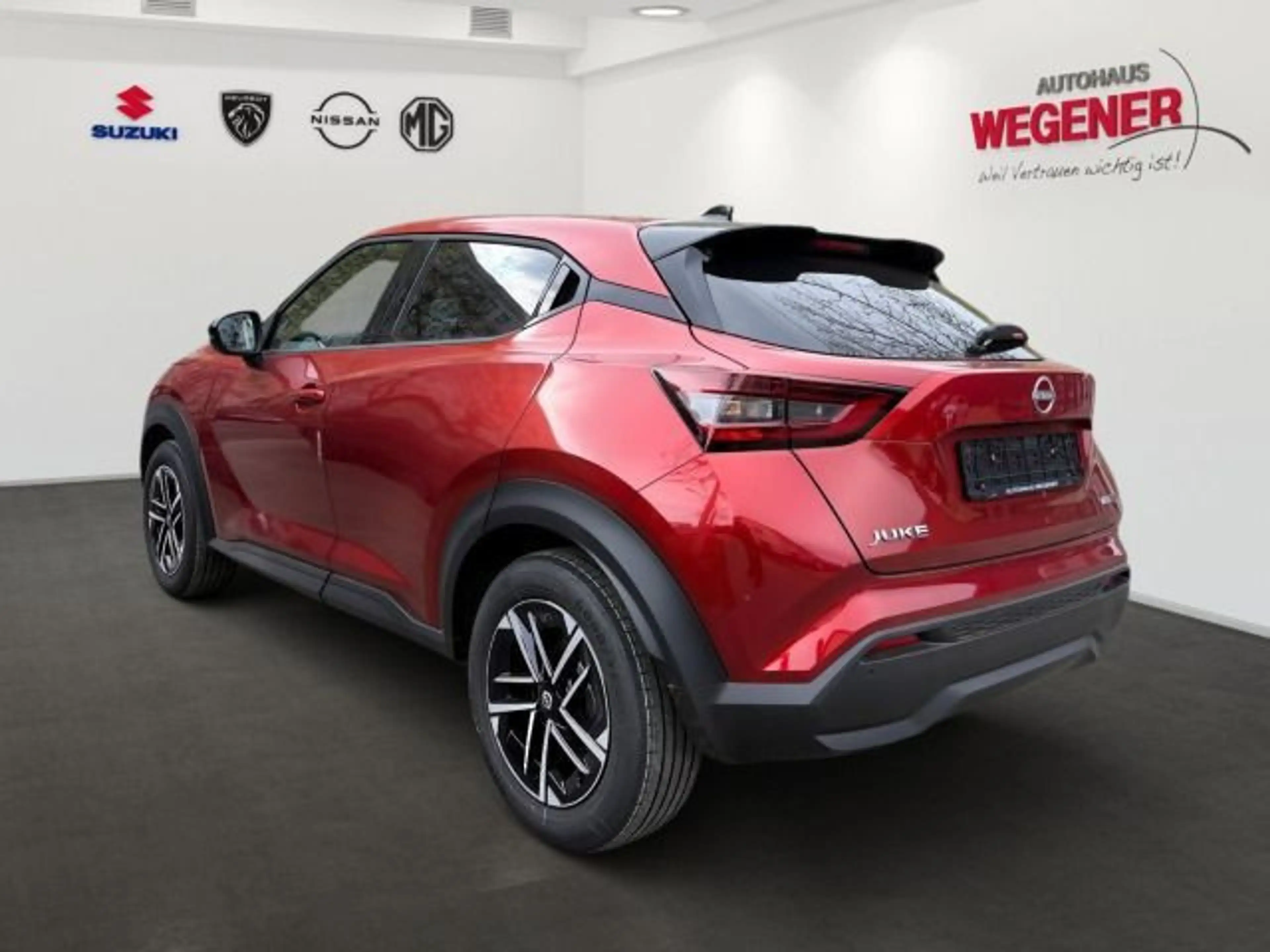 Nissan Juke JUKE 1.6 HYBRID 143 PS 4AMT — photo 4