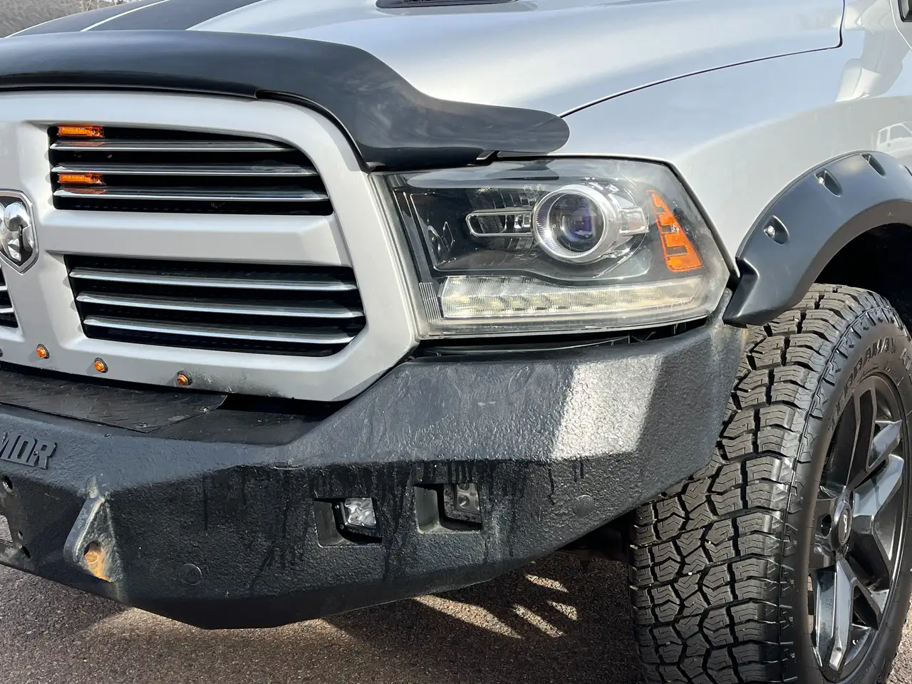 RAM 1500 снимка RAM 1500