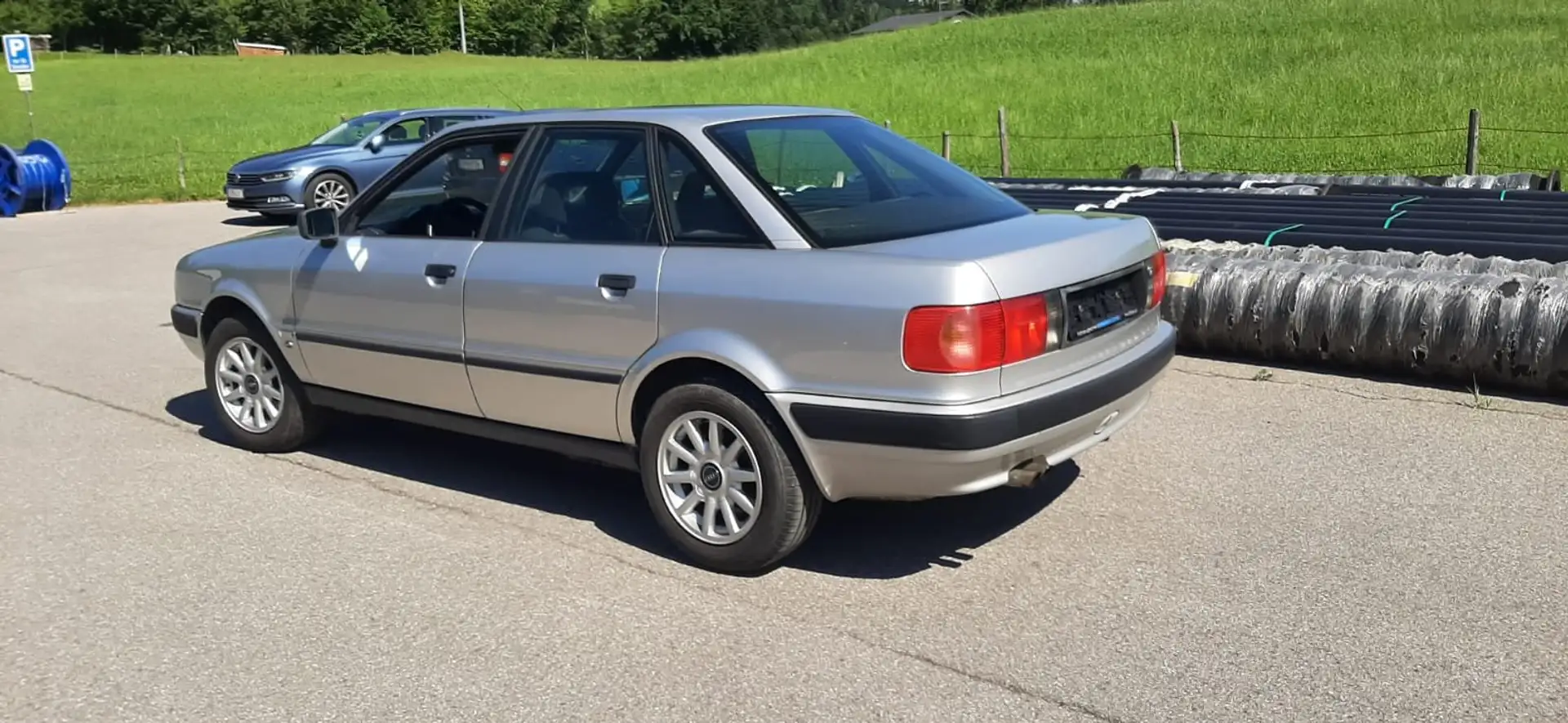 Audi 80 80 quattro 2,0 E Серебристый - 2