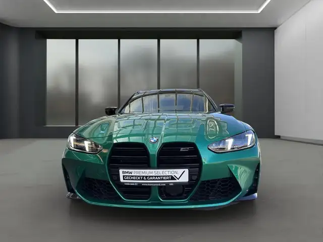 BMW M3 view 2