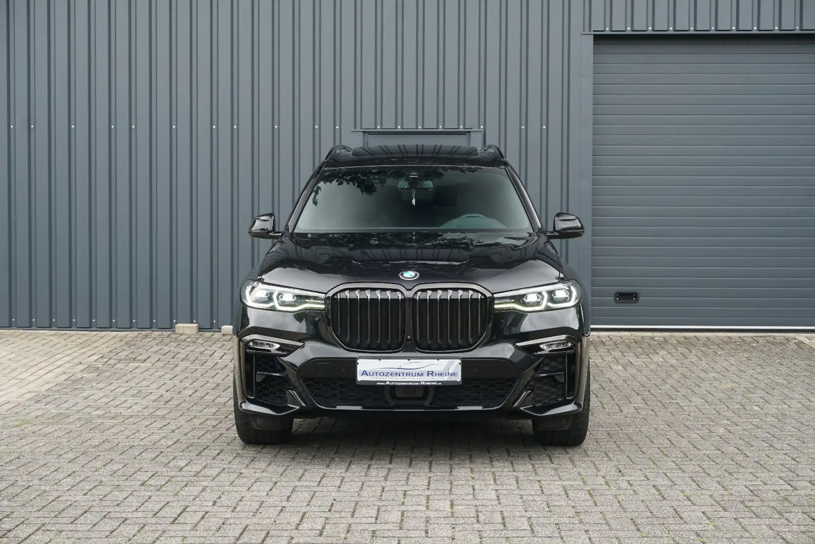 BMW X7 xD 40d M-Sport 7-Sitze HUD RFK PANO H&K Softc Schwarz - 2