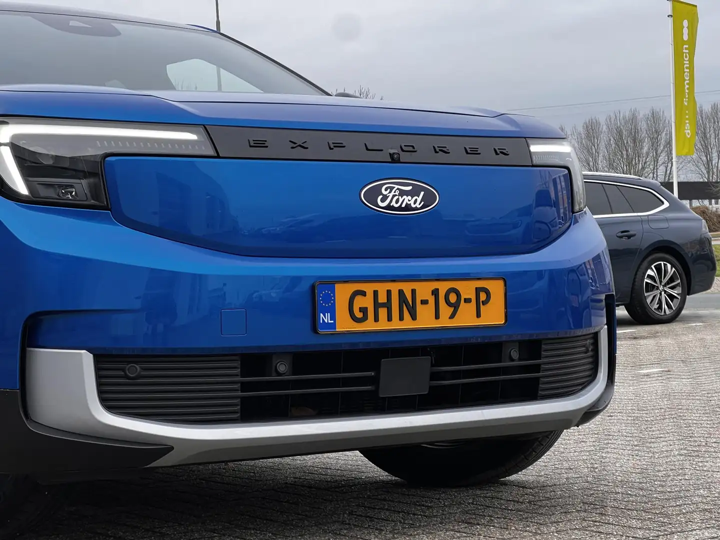 Ford Explorer Premium Extended Range RWD 77 kWh 286pk | Panorama Blauw - 2