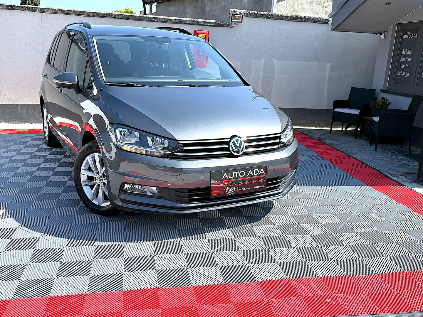 Volkswagen Touran 1.6 TDi--7 PLACES--EURO 6B--AIRCO--GPS-- Grey - 1