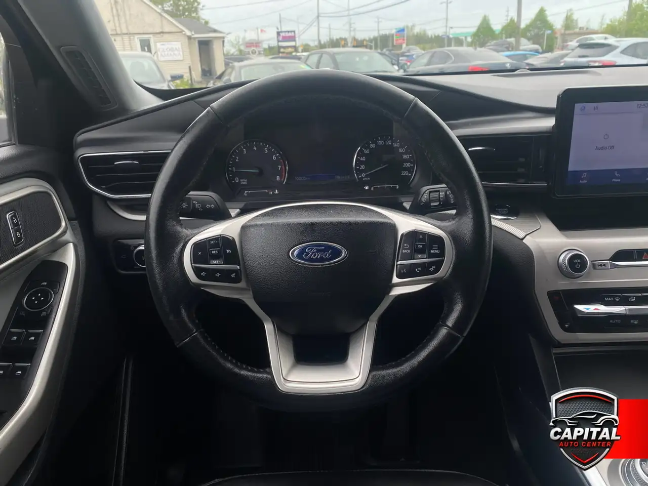 Ford Explorer снимка Ford Explorer