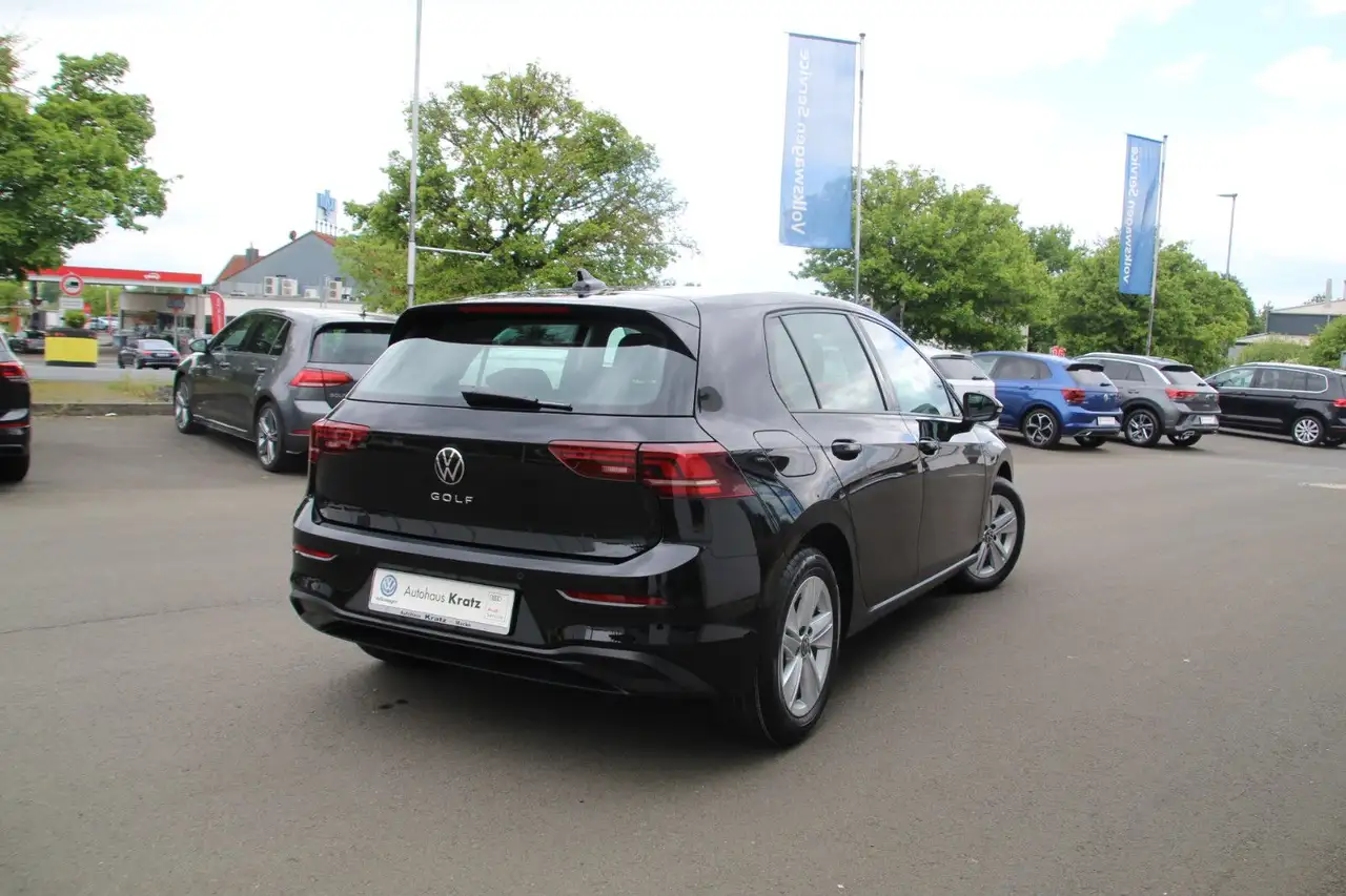 Volkswagen Golf VIII Life 1.5 TSI Shz+App+Notrad+Kamera+ACC 5