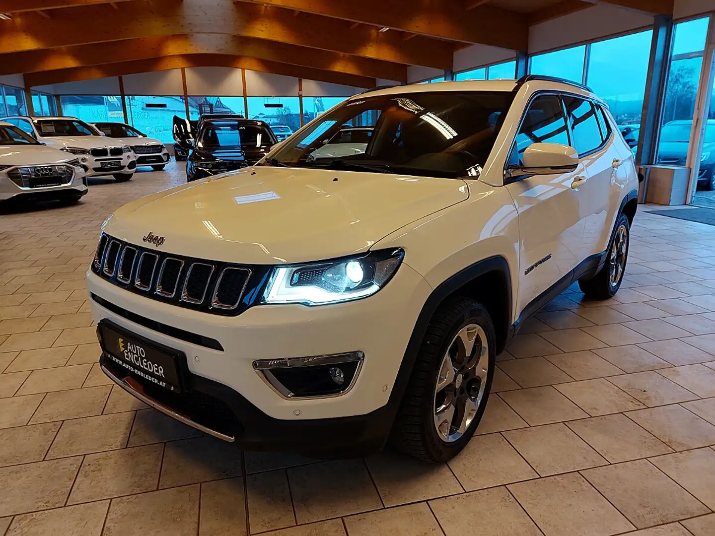 Jeep Compass 1,4 MultiAir2 AWD Limited Aut. Weiß - 2