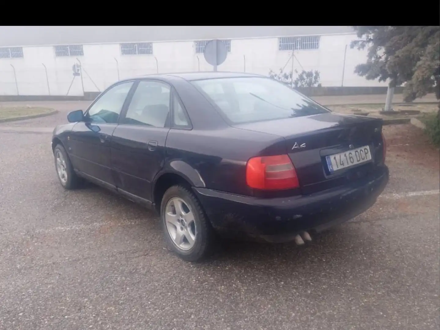 Audi A4 1.9TDI Azul - 2
