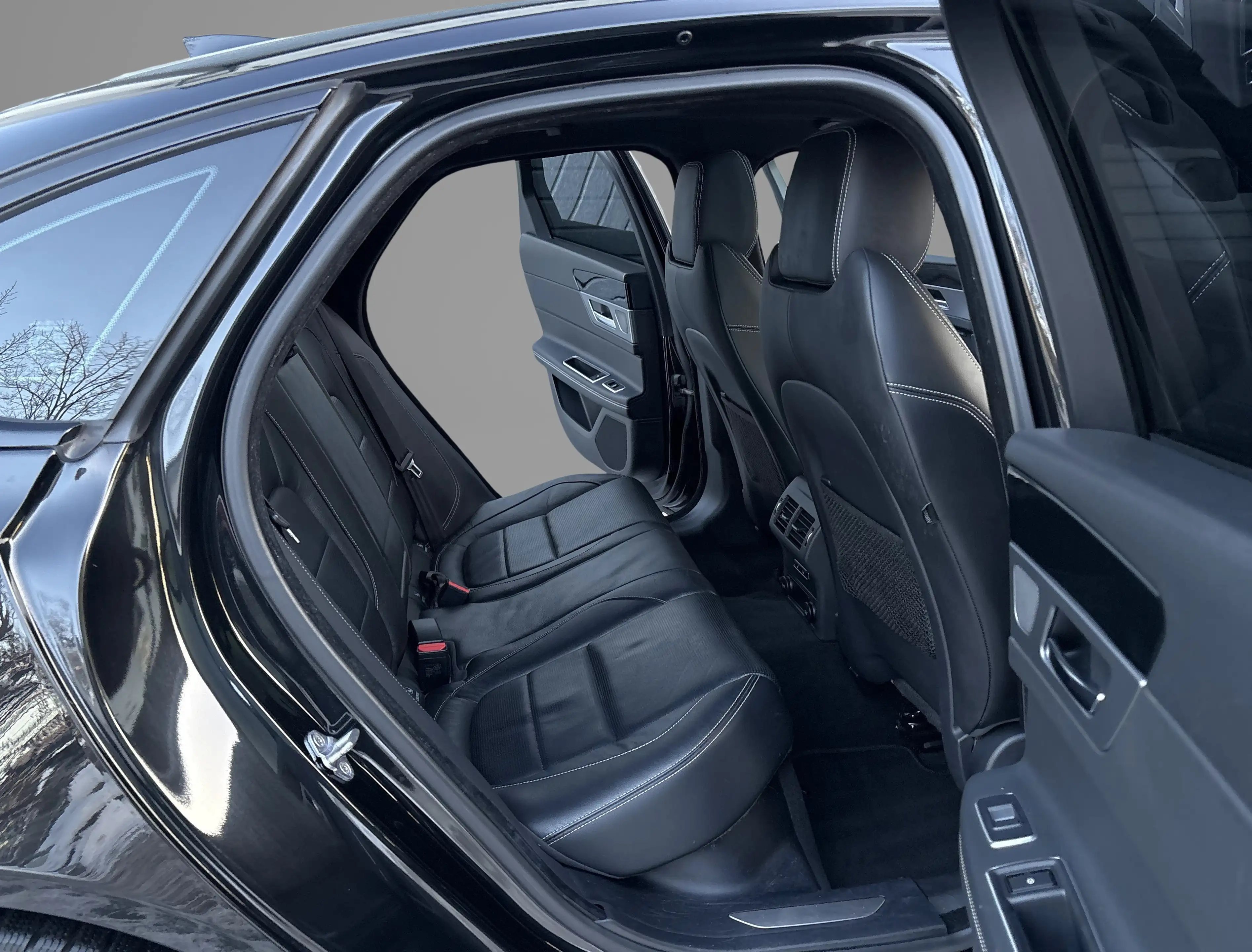 Jaguar XF R-Sport AWD 18"Alu Sound ACC Totwinkel Pano Kamera — photo 11