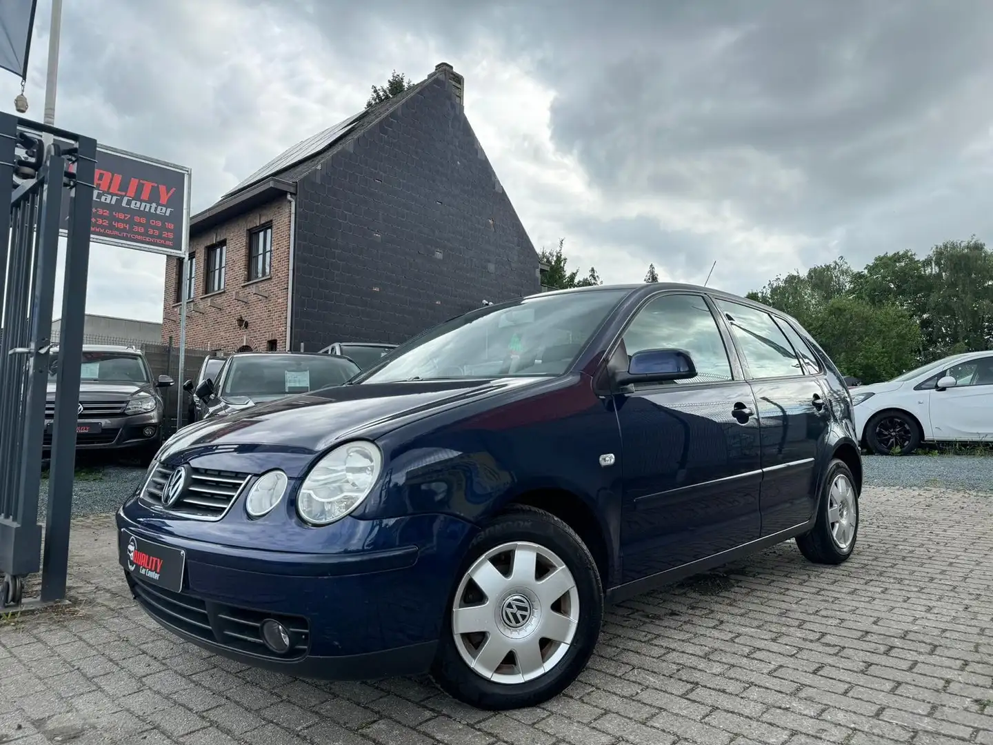 Volkswagen Polo 1.4i 16v HIGHLINE   150000 km  AUTOMAAT Blauw - 1