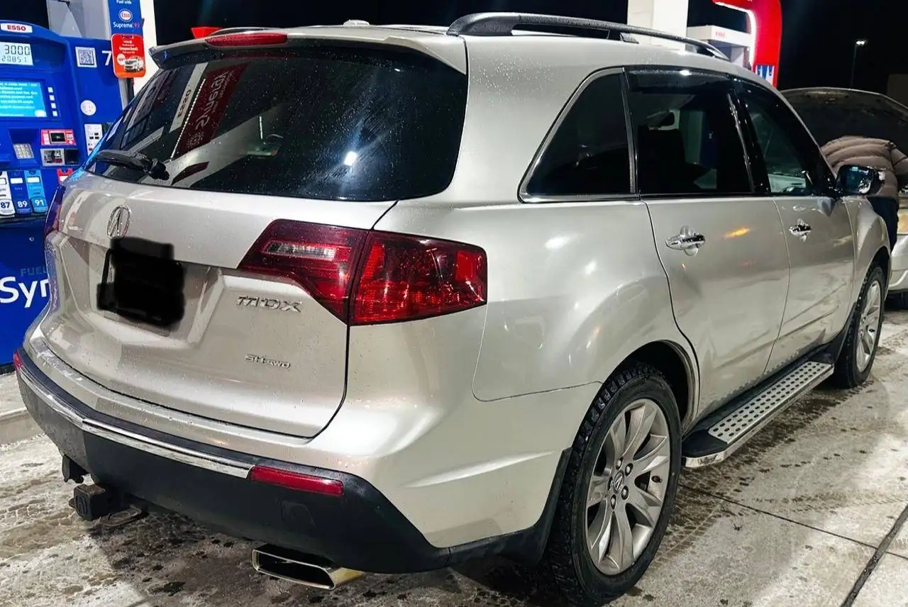 Acura MDX снимка Acura MDX