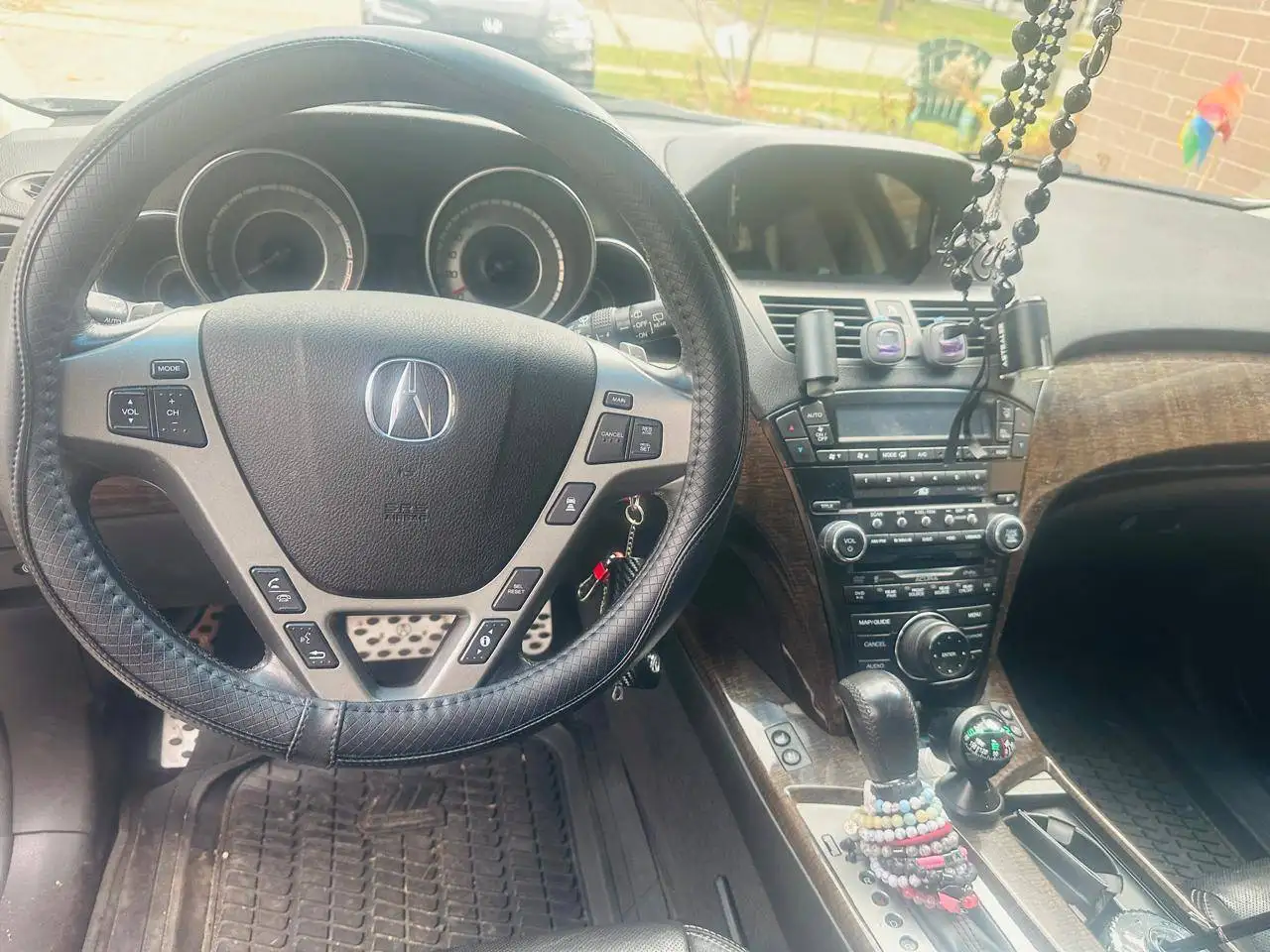 Acura MDX снимка Acura MDX