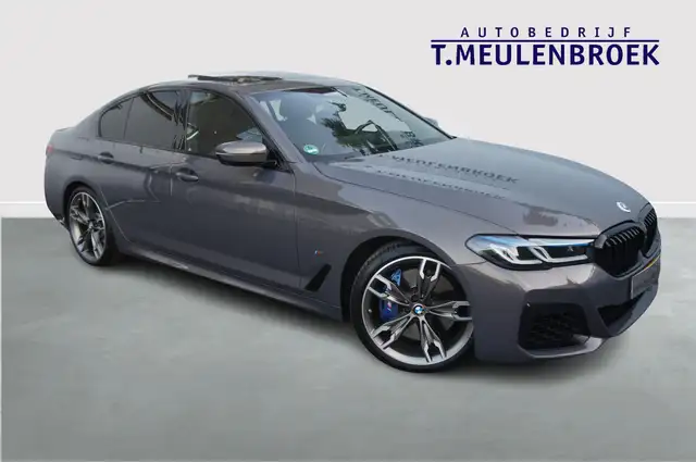 BMW M550 5-serie M550i xDrive
