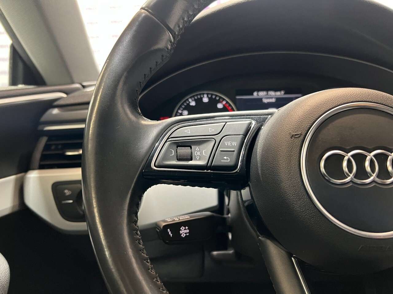 2019 Audi A5 Komfort 45 TFSI quattro thumb 23