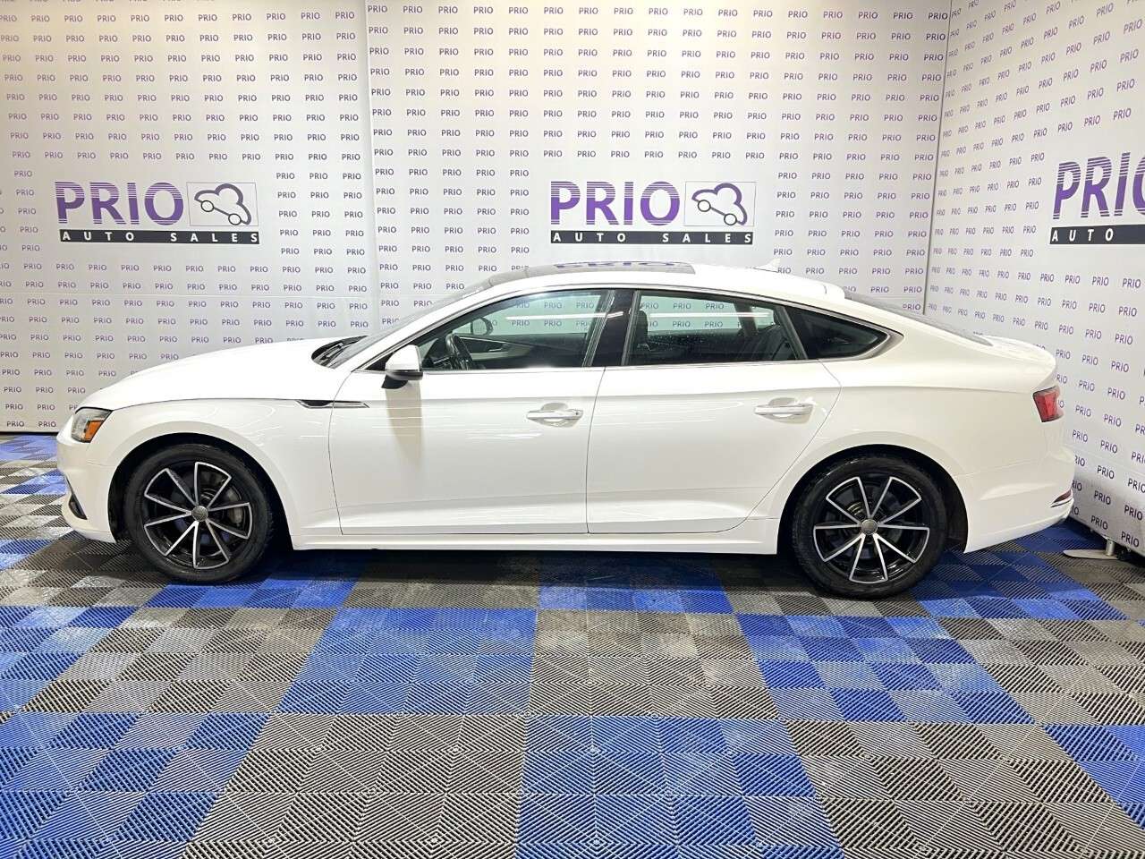 2019 Audi A5 Komfort 45 TFSI quattro alt 2