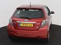 Toyota Yaris 1.5 Full Hybrid Dynamic Rojo - thumbnail 25