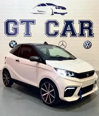Aixam GTI view 4