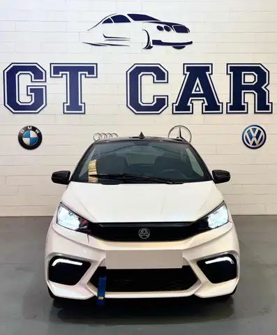 Aixam GTI view 3