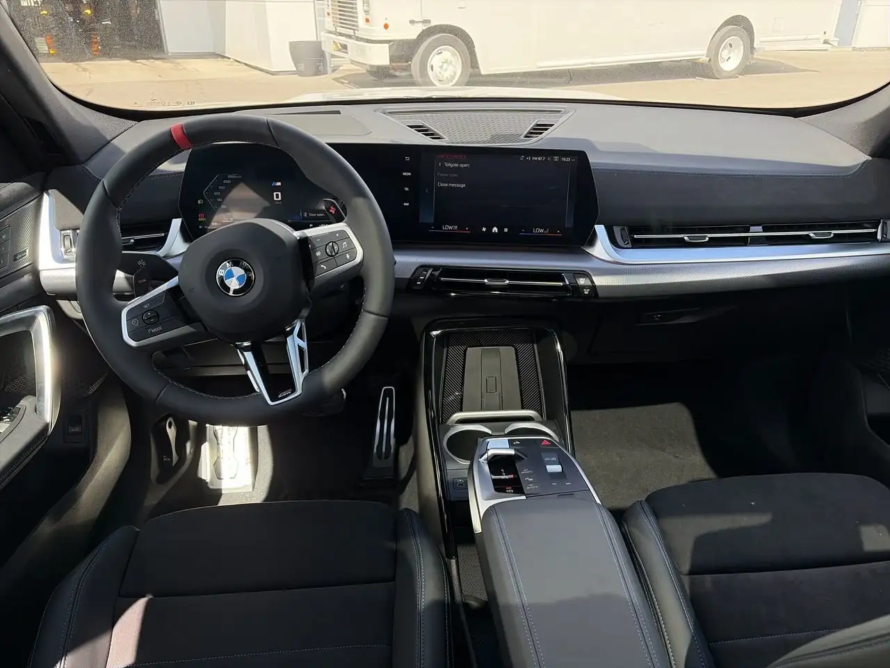 BMW X1 photo BMW X1
