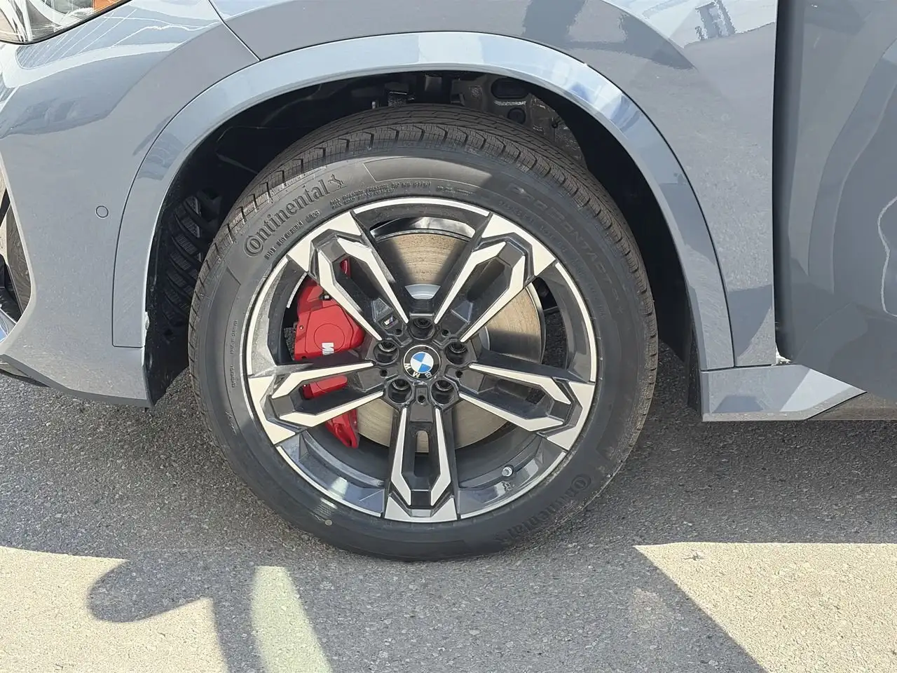 BMW X1 photo BMW X1