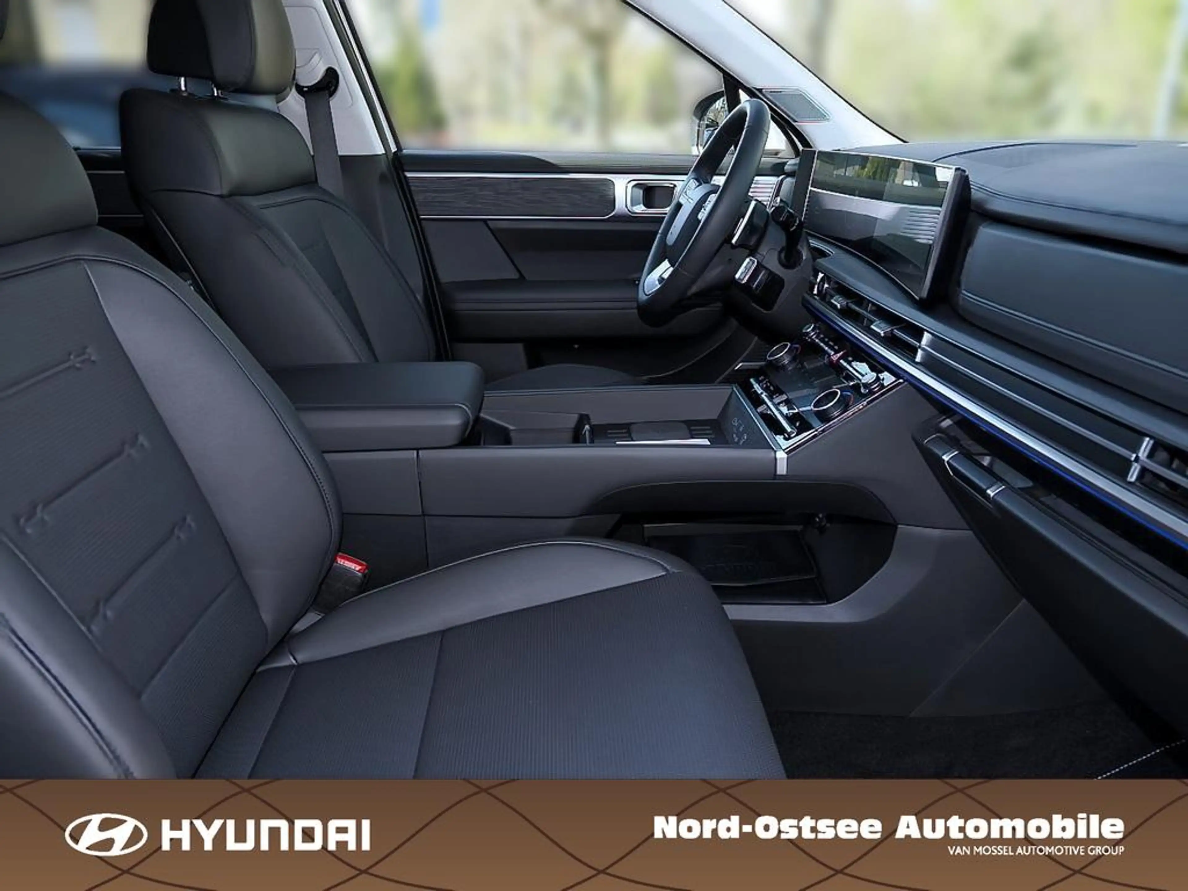 Hyundai SANTA FE HEV 7-Sitzer Blackline 2xKlima 360 ACC — photo 12