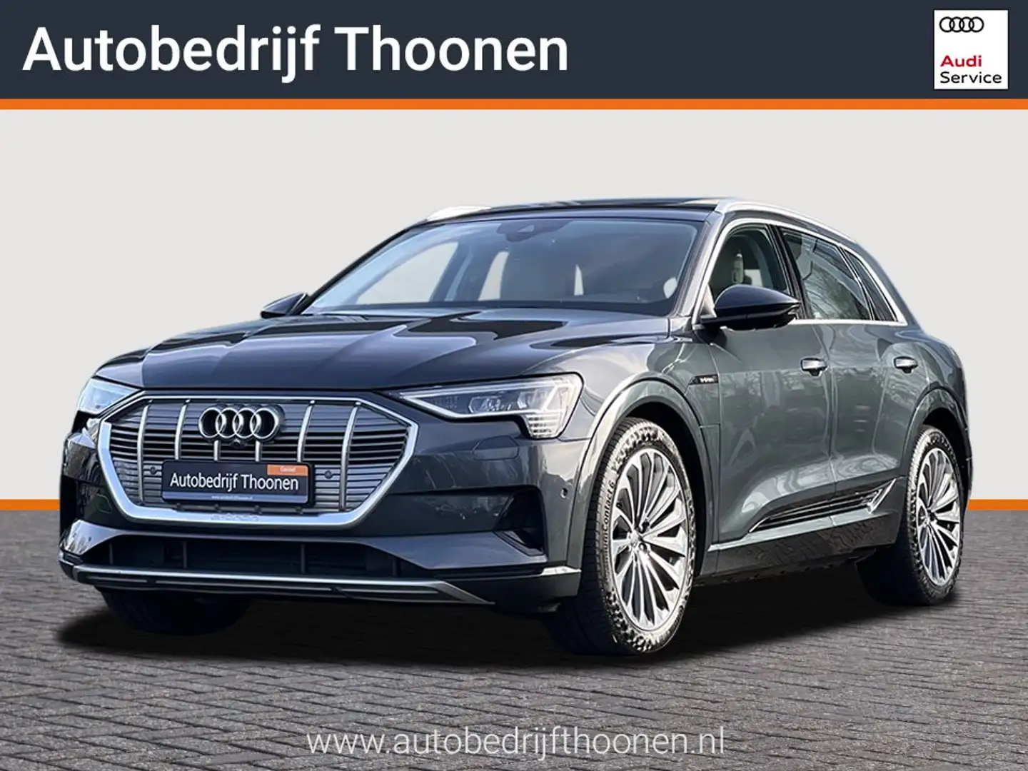 Audi e-tron e-tron 55 quattro advanced 95 kWh | Keyless | LED Grijs - 1