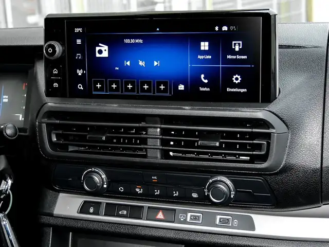 Opel Vivaro view 5
