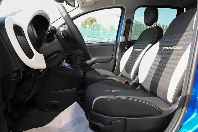 Fiat Panda view 9