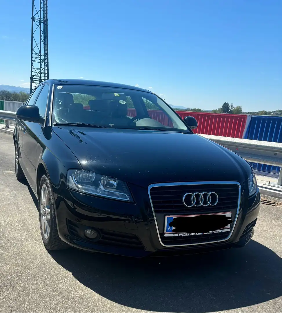 Audi A3 SB 1,6 Limited Edition Schwarz - 1