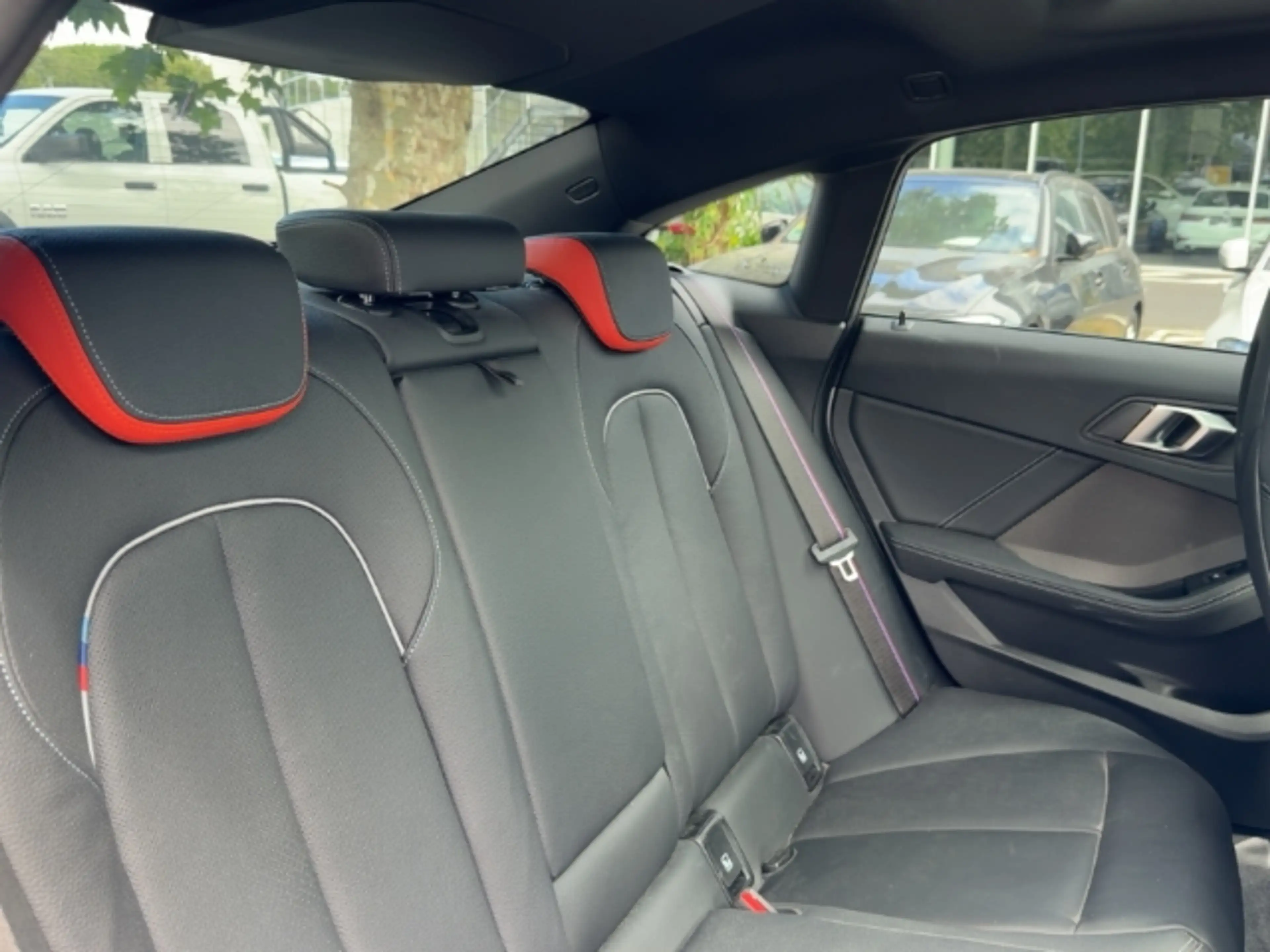 BMW 235 xDrive Gran Coupe Sportpaket HUD AD El. Panodach P — photo 7