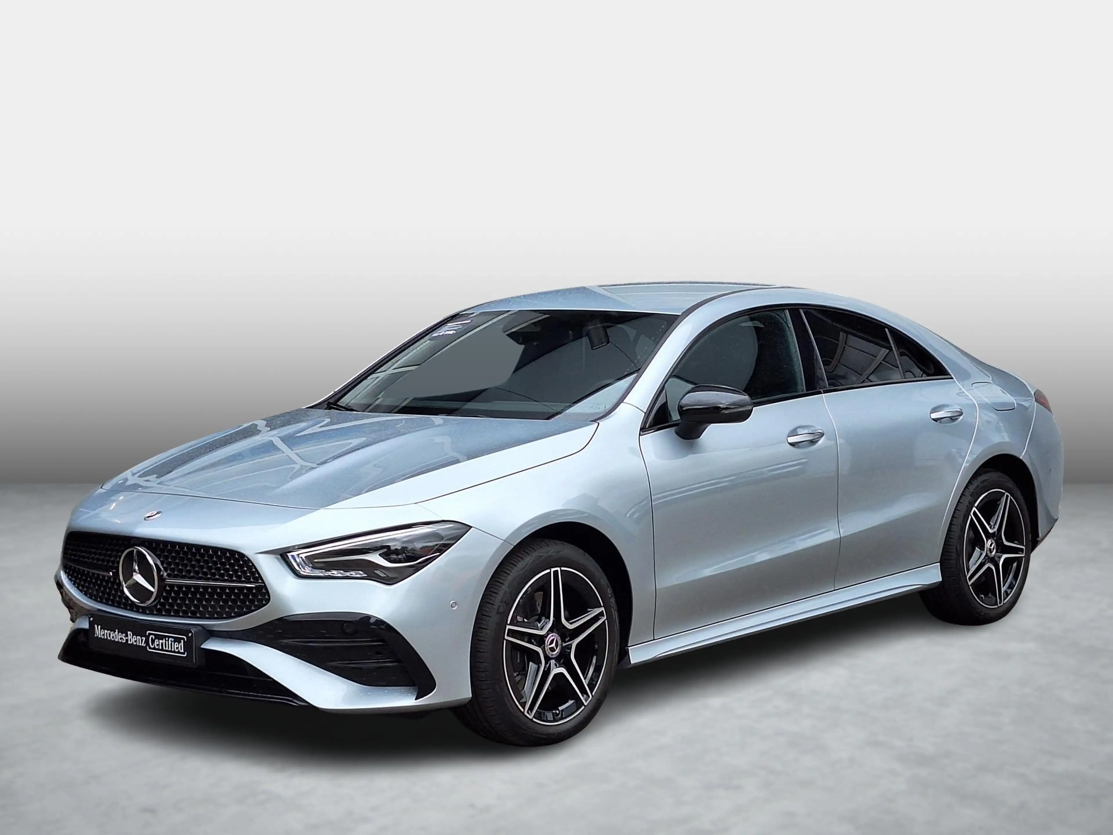 Mercedes-Benz CLA 250 e Star Edition AMG | Night Pakket | Dodehoekassist