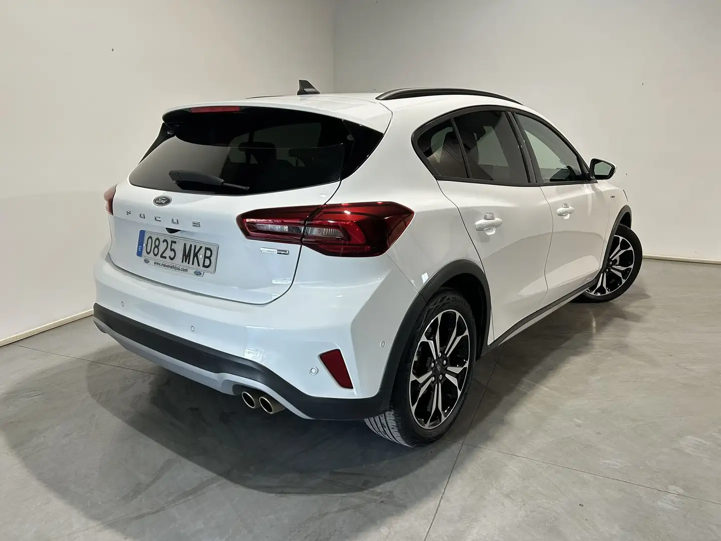 Ford Focus 1.0 Ecoboost MHEV Active X 125 Weiß - 2
