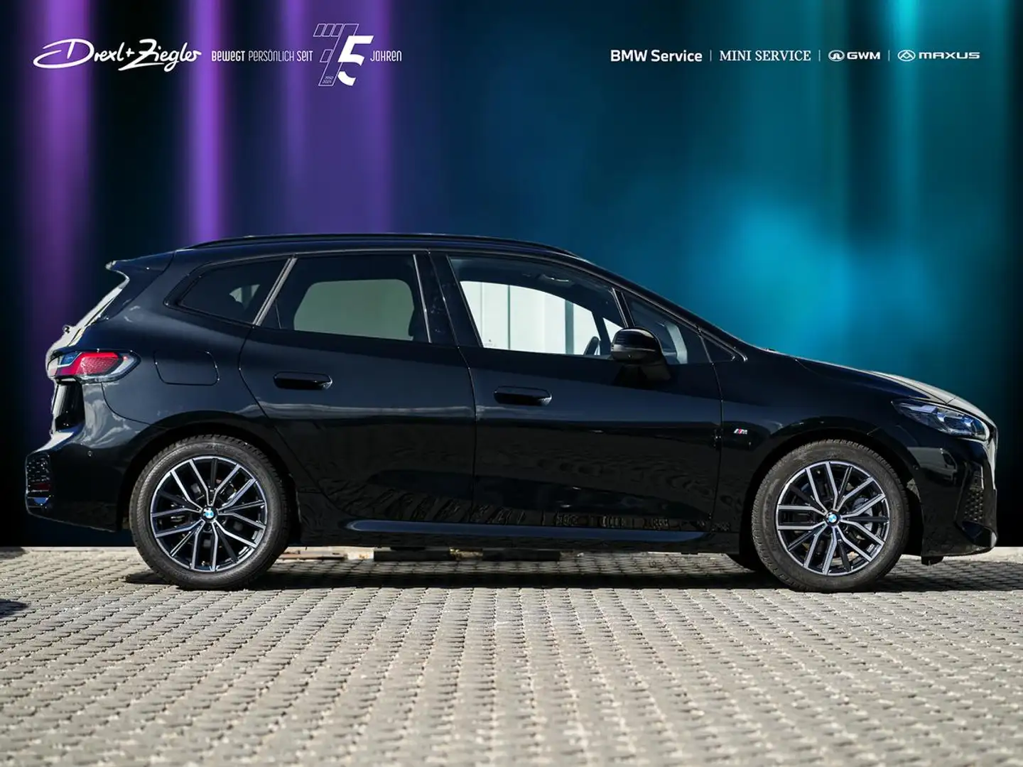 BMW 223 223i xDrive Active Tourer M-Sport AHK PANO H&K HuD Schwarz - 2