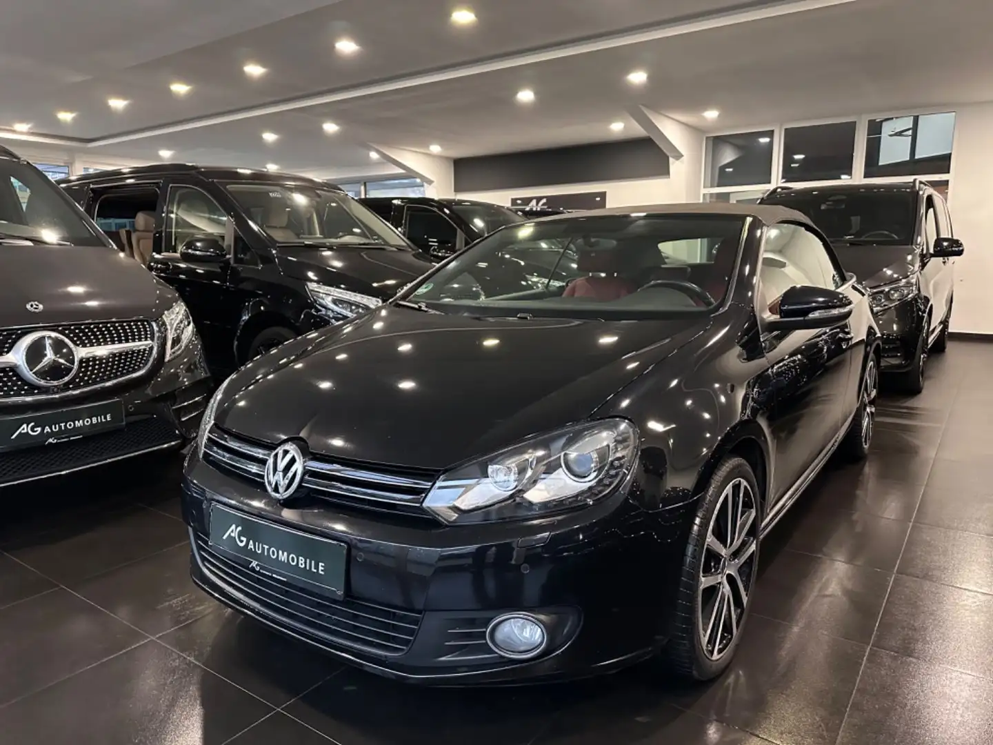 Volkswagen Golf VI Cabriolet*1.6TDI*LED*LEDER*NAVIE*StHz* Schwarz - 1