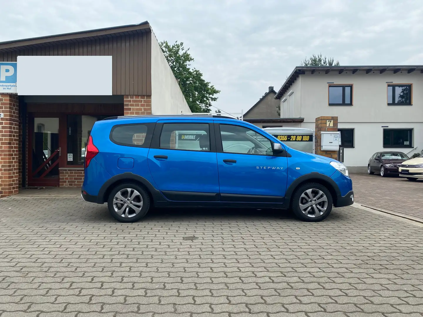 Dacia Lodgy Stepway Sitzheizung  Navi  Klima Blau - 1