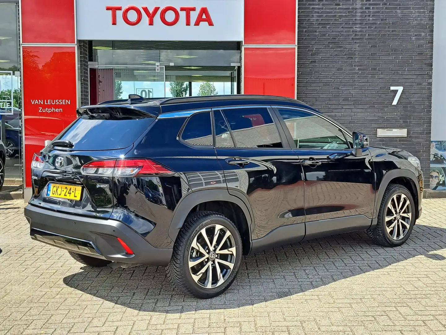 Toyota Corolla Cross Hybrid 140 Style APPLE & ANDROID NAVI BLIND SPOT E Schwarz - 2