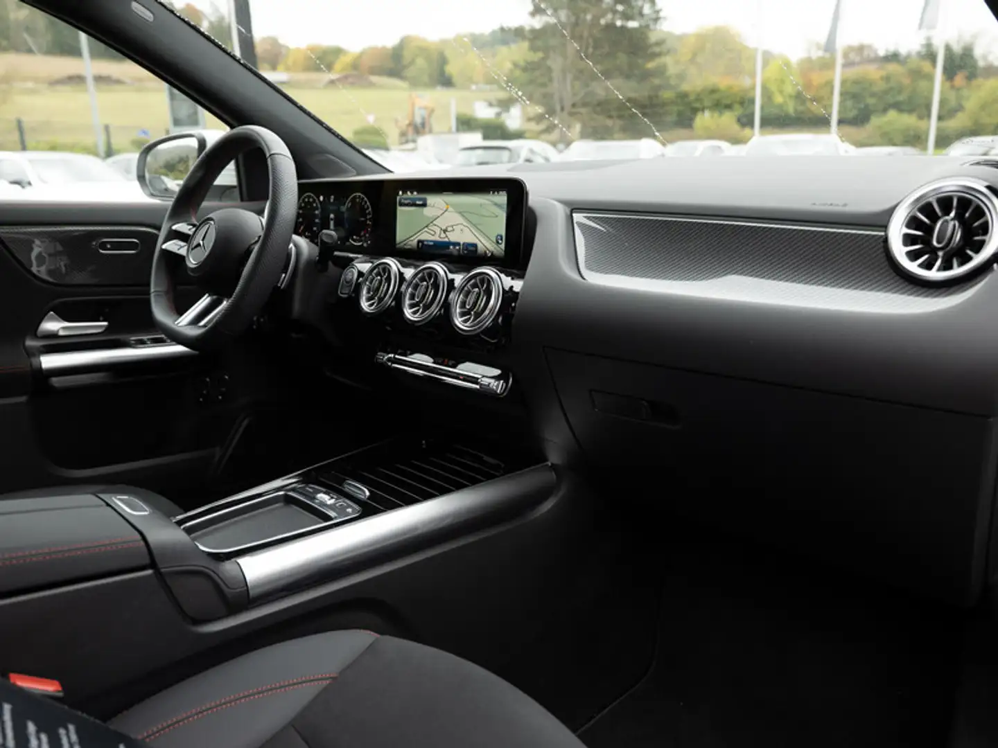 Mercedes-Benz GLA 250 e AMG-Sport/LED/Cam/Keyl/EASY-P/Ambi/19" Weiß - 2