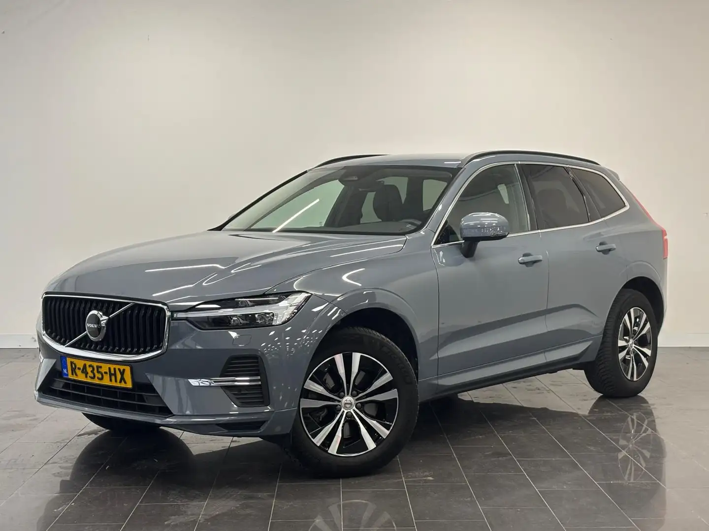 Volvo XC60 2.0 B5 Momentum Business | Achteruitrijcamera | Ap Gris - 1