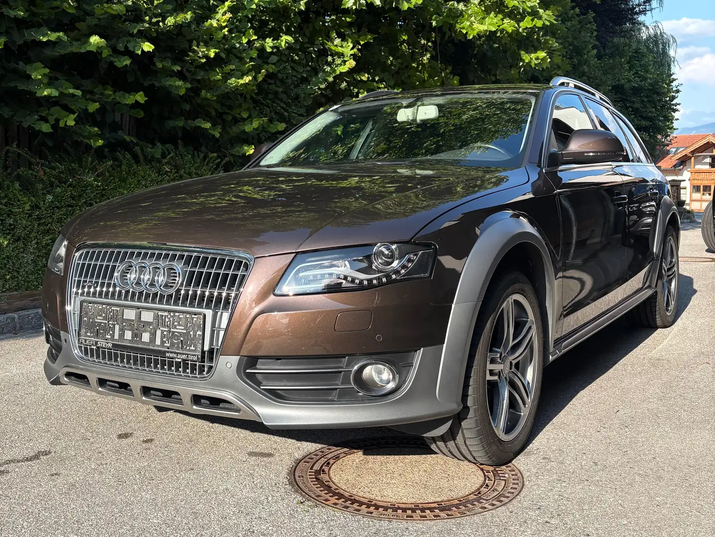 Audi A4 allroad A4 allroad 2,0 TDI quattro DPF Braun - 2