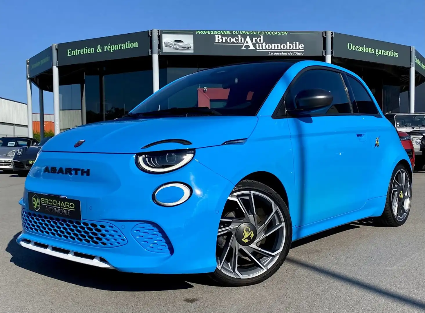 Abarth 500 e Turismo Cabriolet / 155 CH 42kWh Electrique / Française / Blau - 1