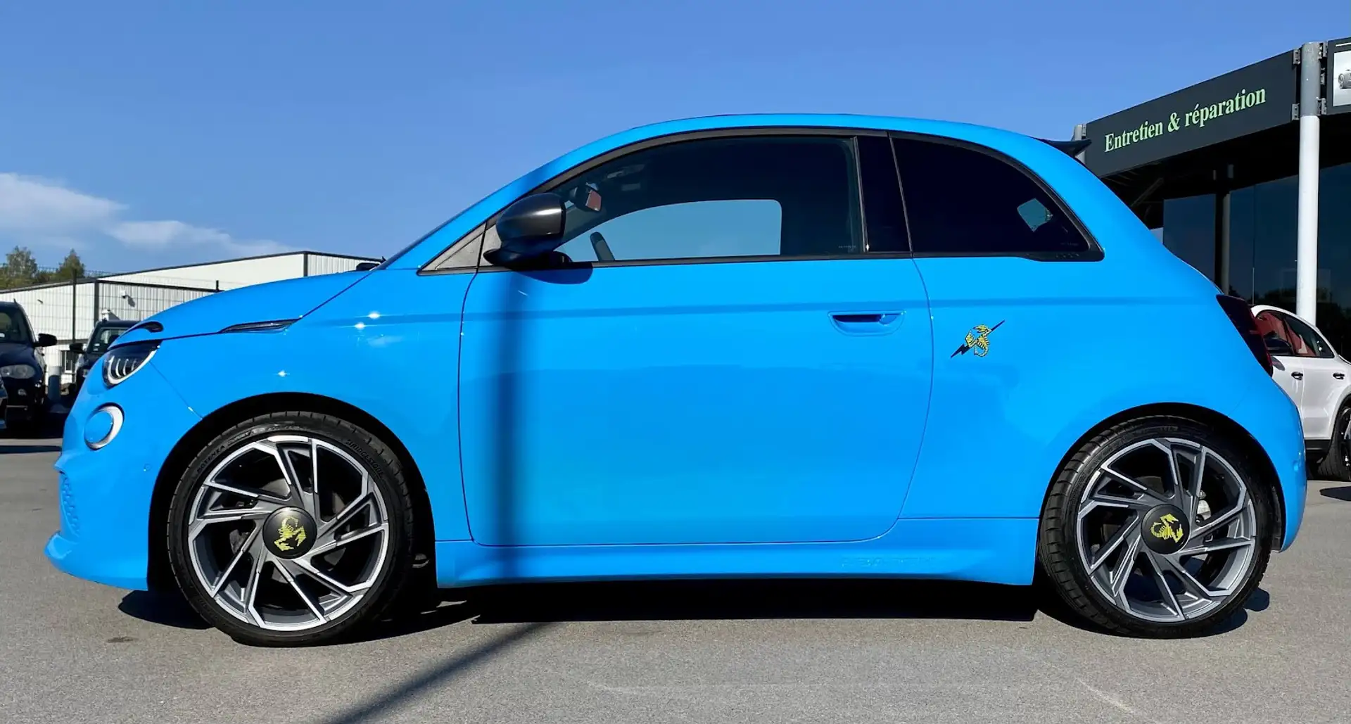 Abarth 500 e Turismo Cabriolet / 155 CH 42kWh Electrique / Française / Blau - 2