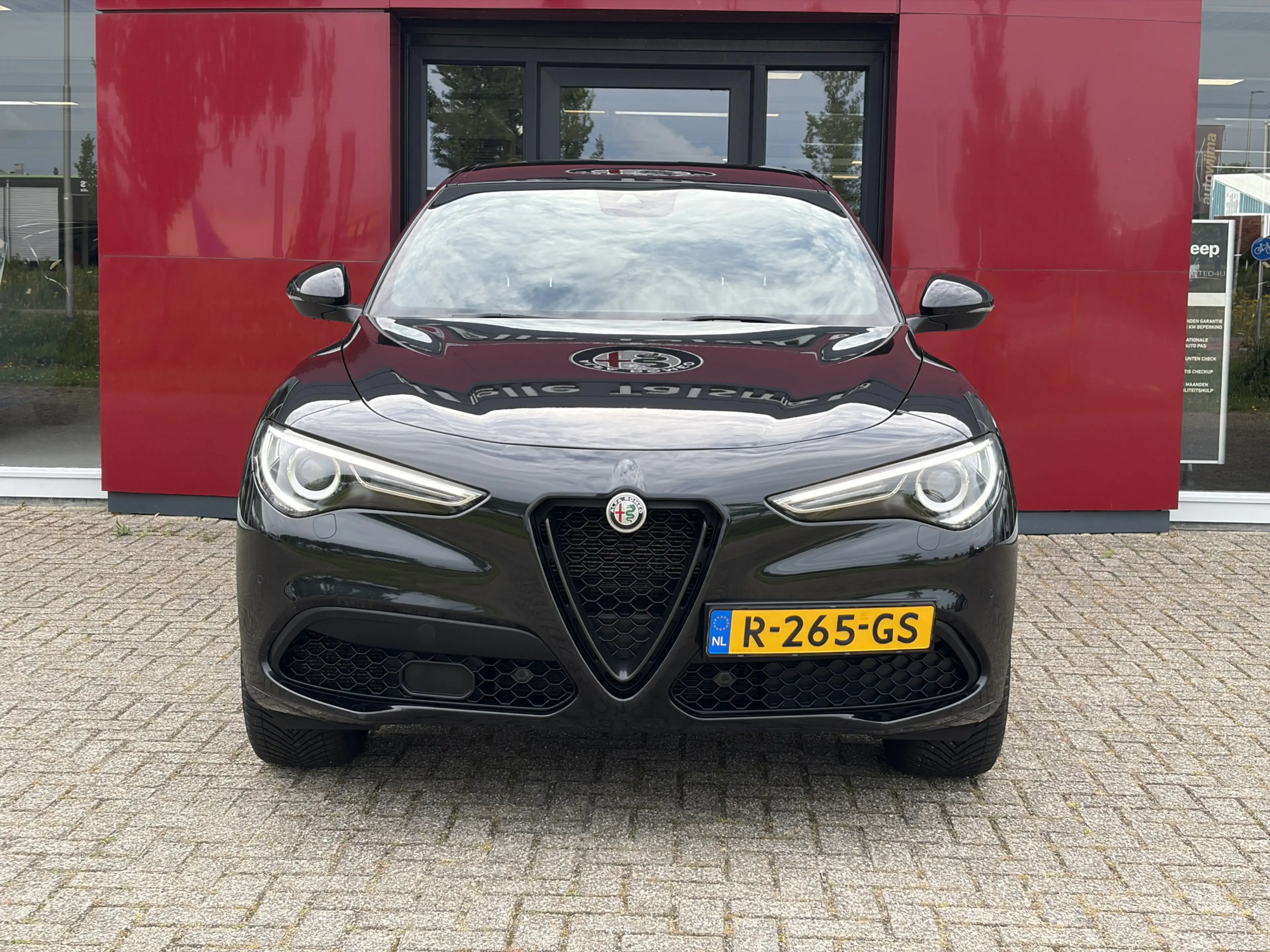 Alfa Romeo Stelvio 2.0 T AWD Veloce | Harman-Kardon | Camera | trekha — photo 3